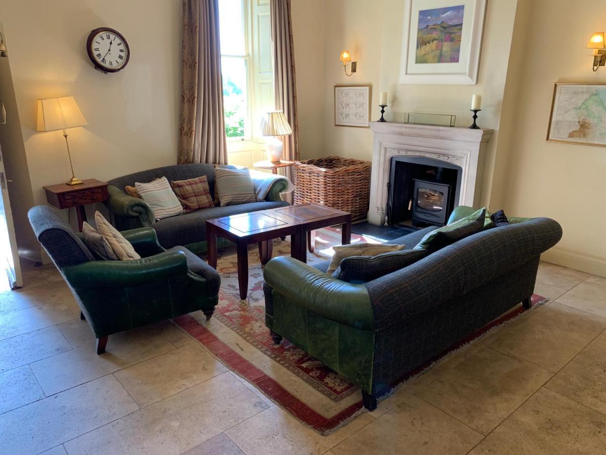 Collingwood Arms Hotel Cornhill on Tweed Bagian luar foto