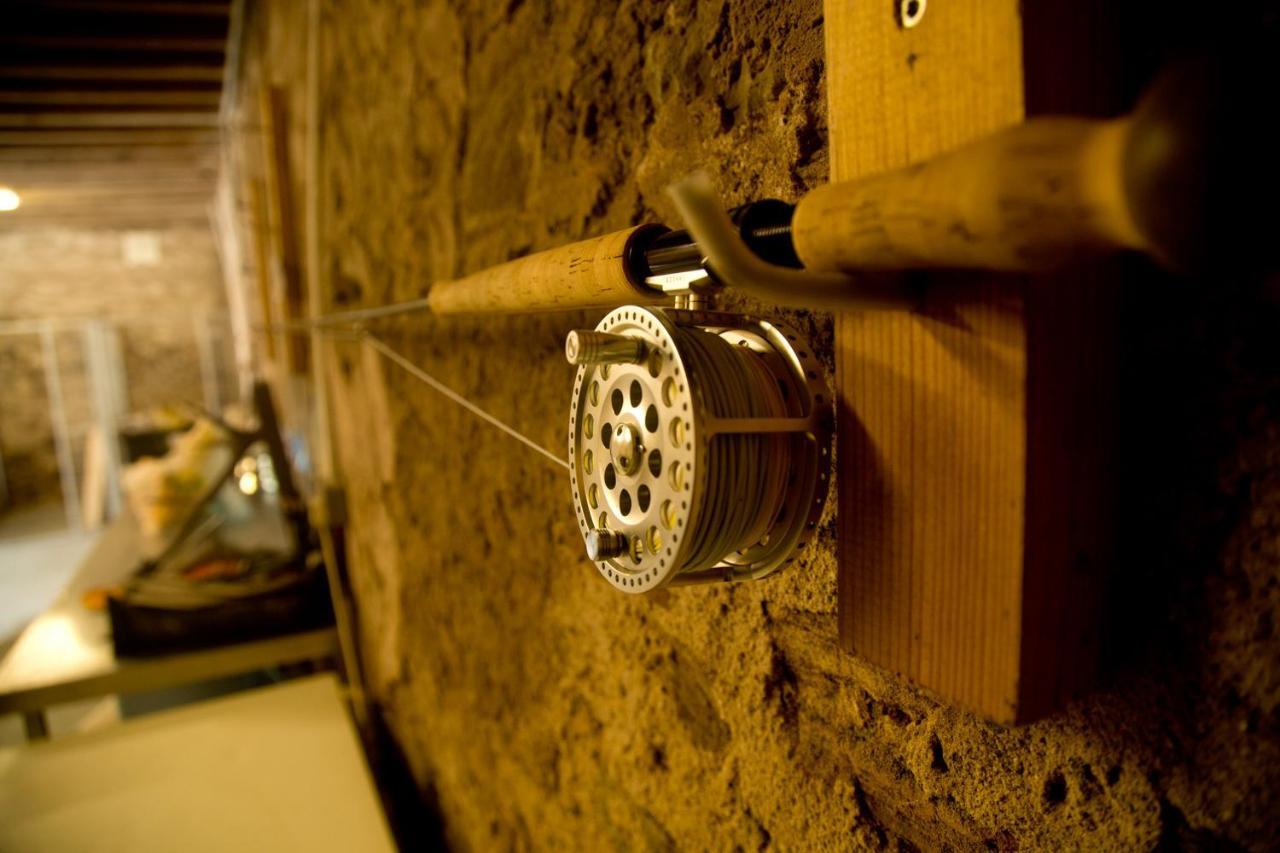 Collingwood Arms Hotel Cornhill on Tweed Bagian luar foto