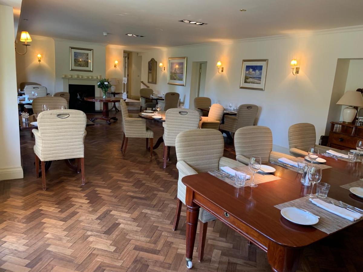 Collingwood Arms Hotel Cornhill on Tweed Bagian luar foto